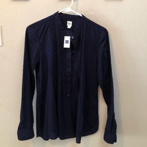 NWT- lightweight popover. PERFECT for Spring.